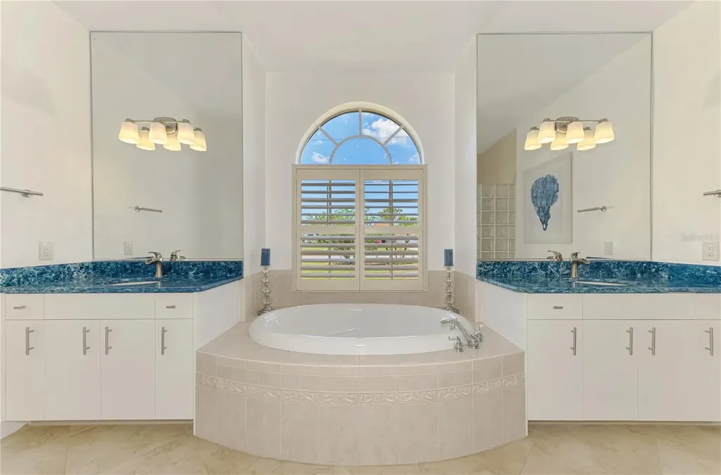 202 Rotonda Boulevard N Rotonda West FL 33947