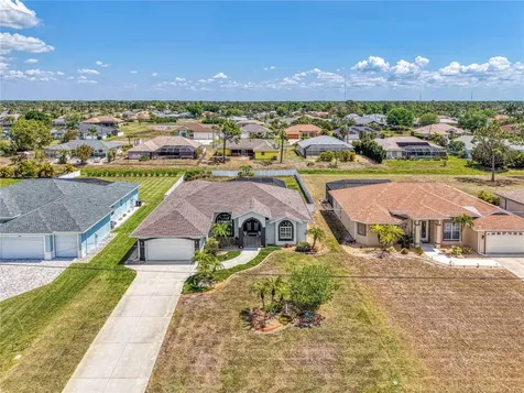 202 Rotonda Boulevard N Rotonda West FL 33947
