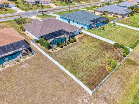 202 Rotonda Boulevard N Rotonda West FL 33947