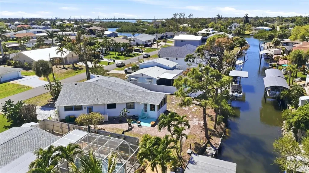 1052 Kant Street Englewood FL 34224