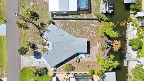 1052 Kant Street Englewood FL 34224