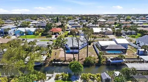1052 Kant Street Englewood FL 34224