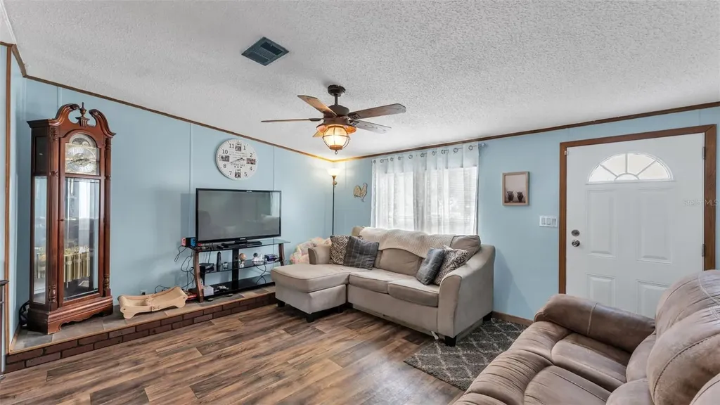 6715 Dove Meadow Trail Lakeland FL 33810