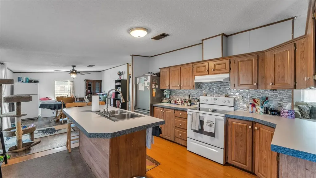 6715 Dove Meadow Trail Lakeland FL 33810