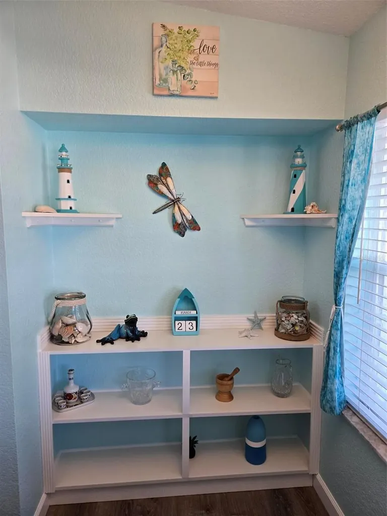 5725 Greenwood Avenue North Port FL 34287