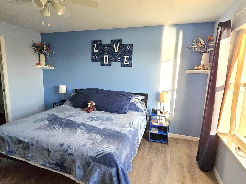 5725 Greenwood Avenue North Port FL 34287