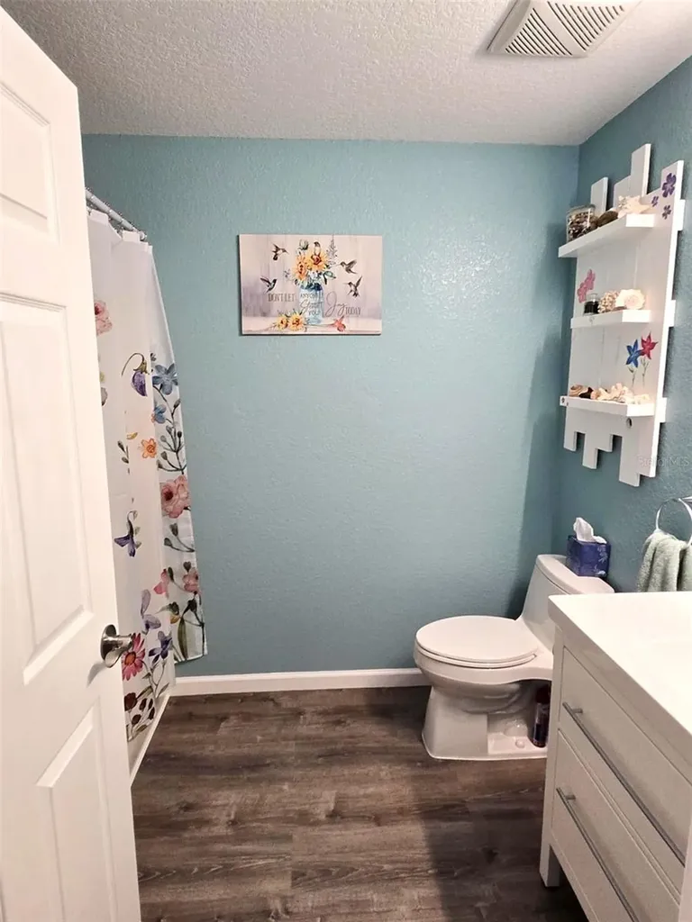 5725 Greenwood Avenue North Port FL 34287