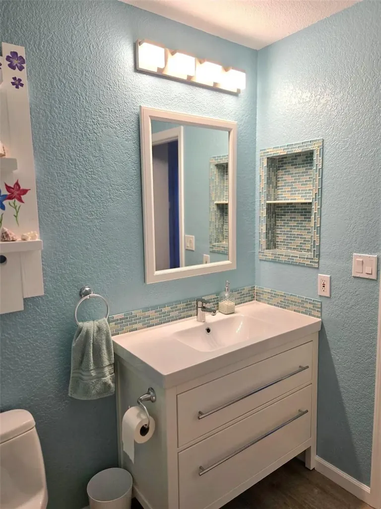 5725 Greenwood Avenue North Port FL 34287
