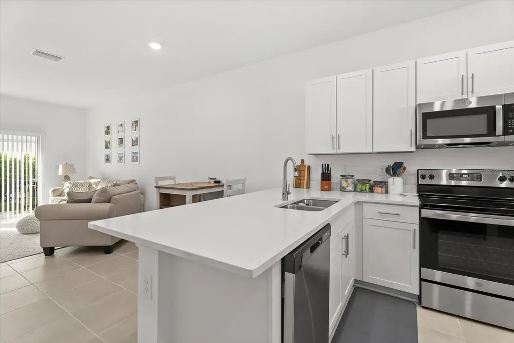 8780 Daybreak Street Sarasota FL 34241