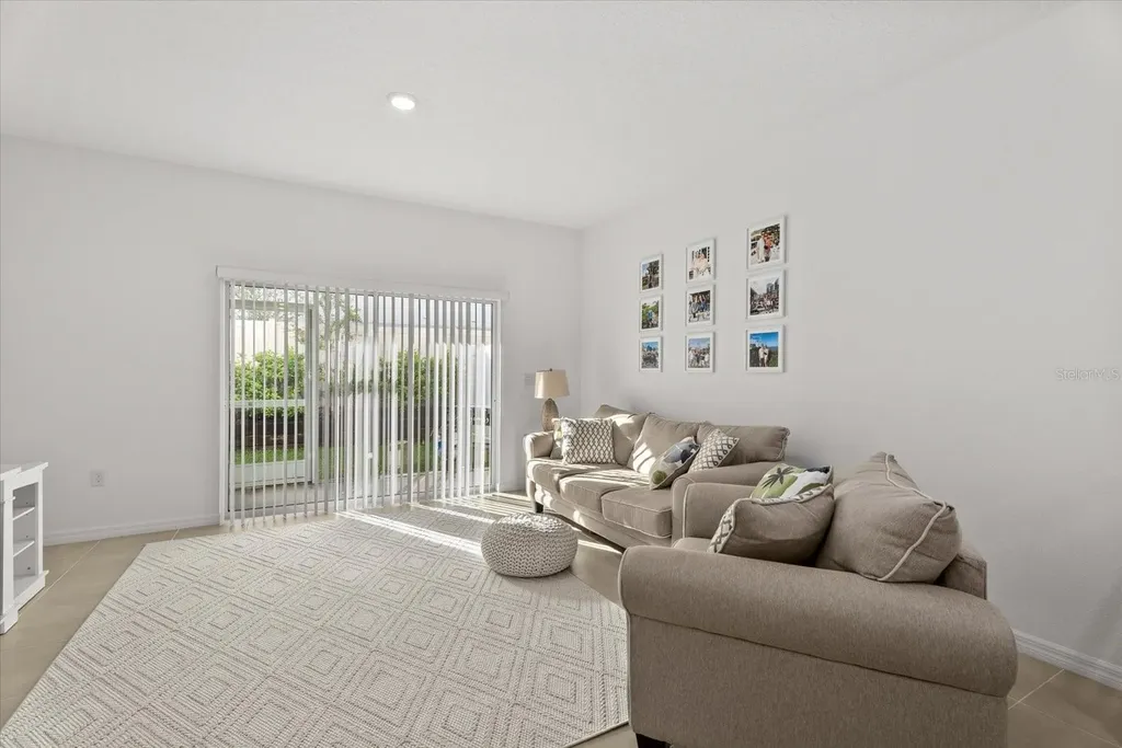 8780 Daybreak Street Sarasota FL 34241