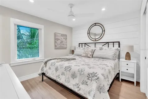 2208 Avenue A Bradenton Beach FL 34217