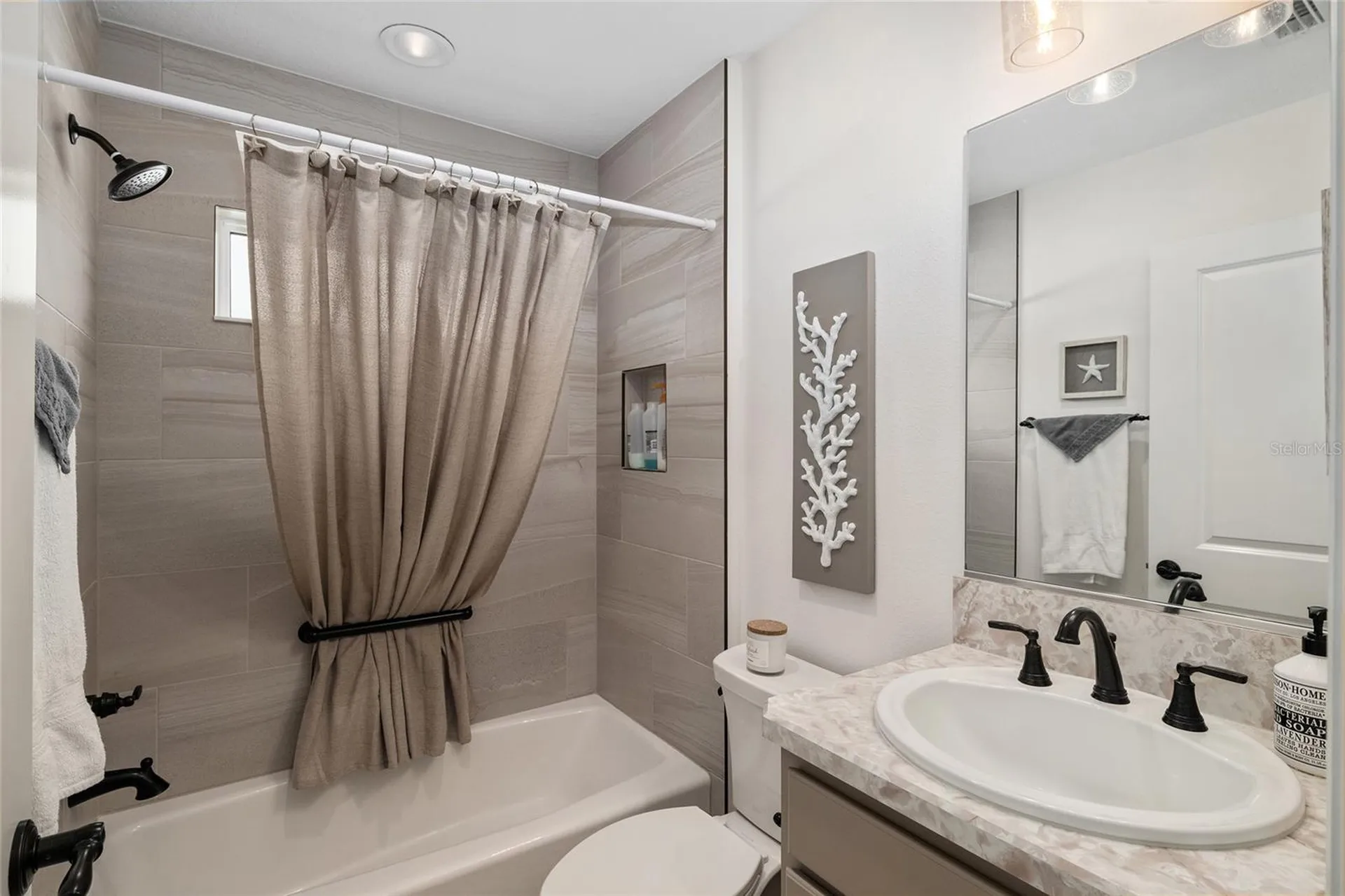 986 Davey Lane The Villages FL 32163