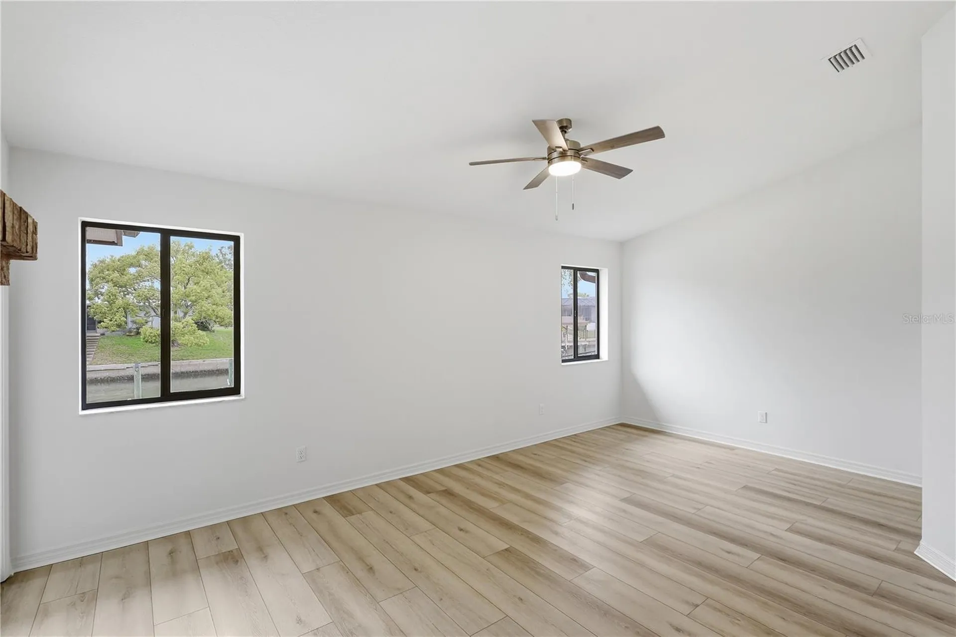 15 Cedarfield Court Palm Coast FL 32137