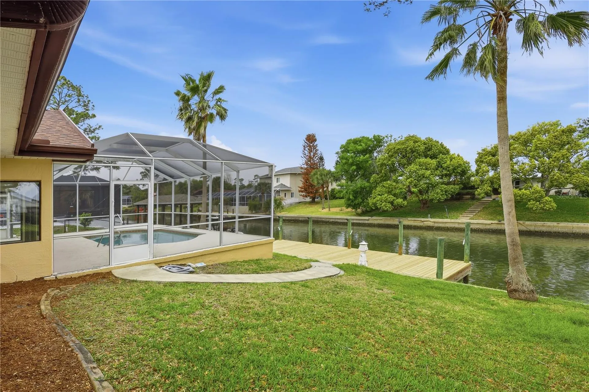 15 Cedarfield Court Palm Coast FL 32137