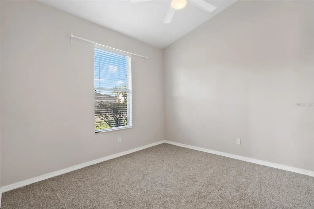 6634 38th Street E Sarasota FL 34243