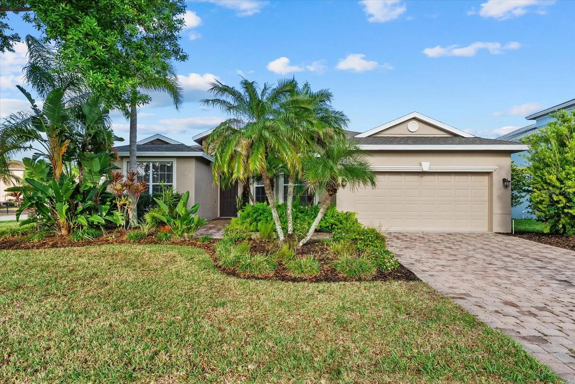 6634 38th Street E Sarasota FL 34243
