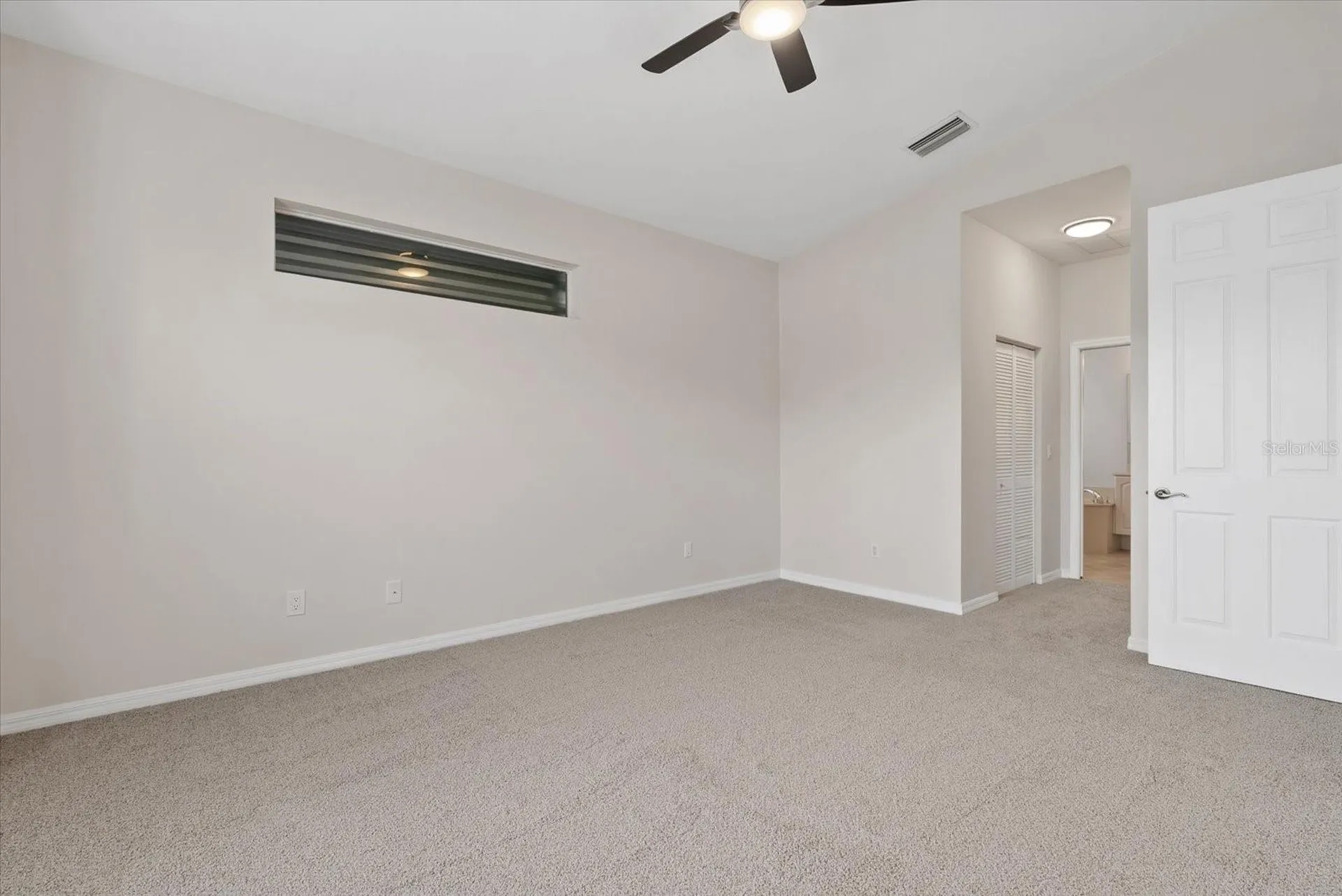 6634 38th Street E Sarasota FL 34243