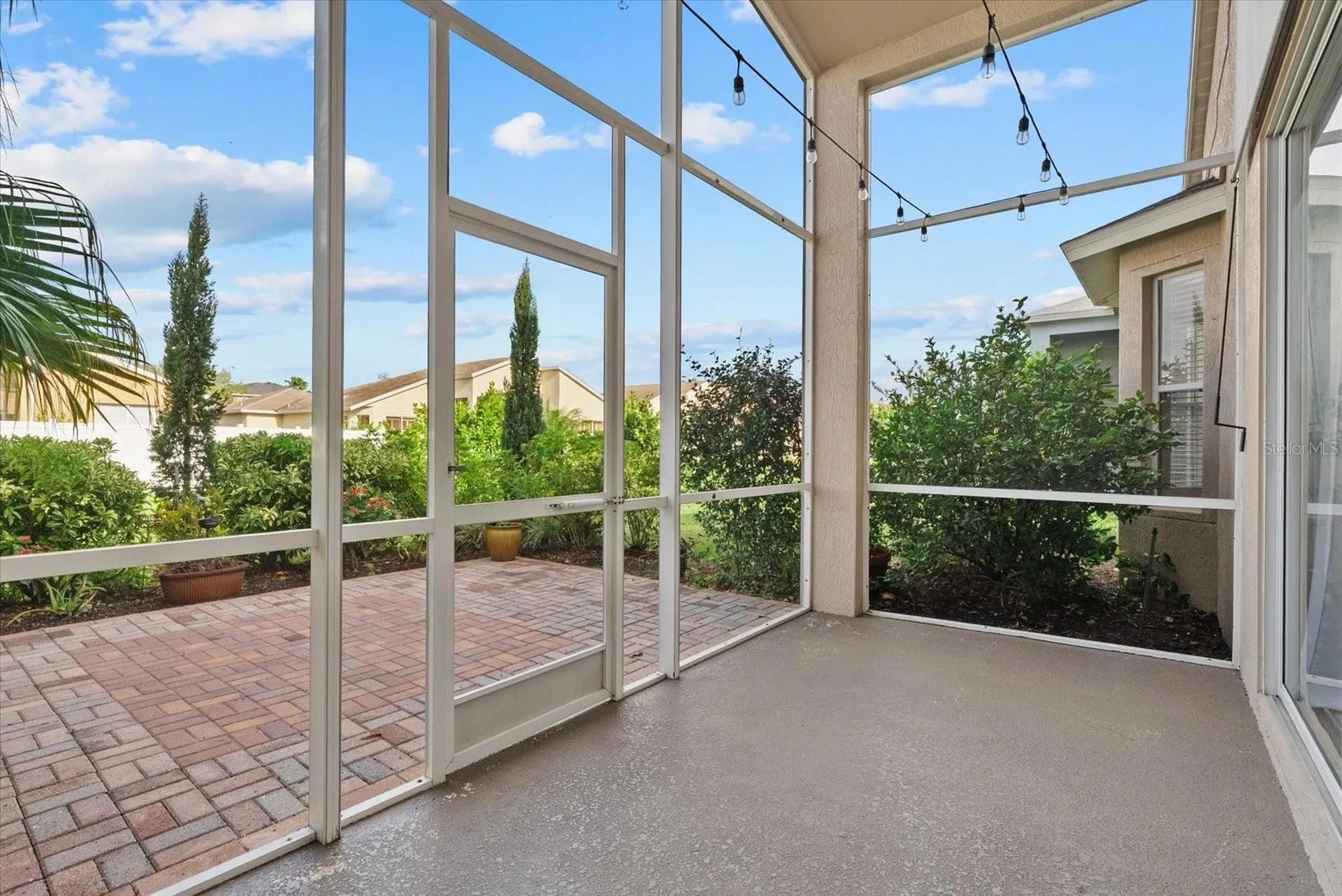 6634 38th Street E Sarasota FL 34243