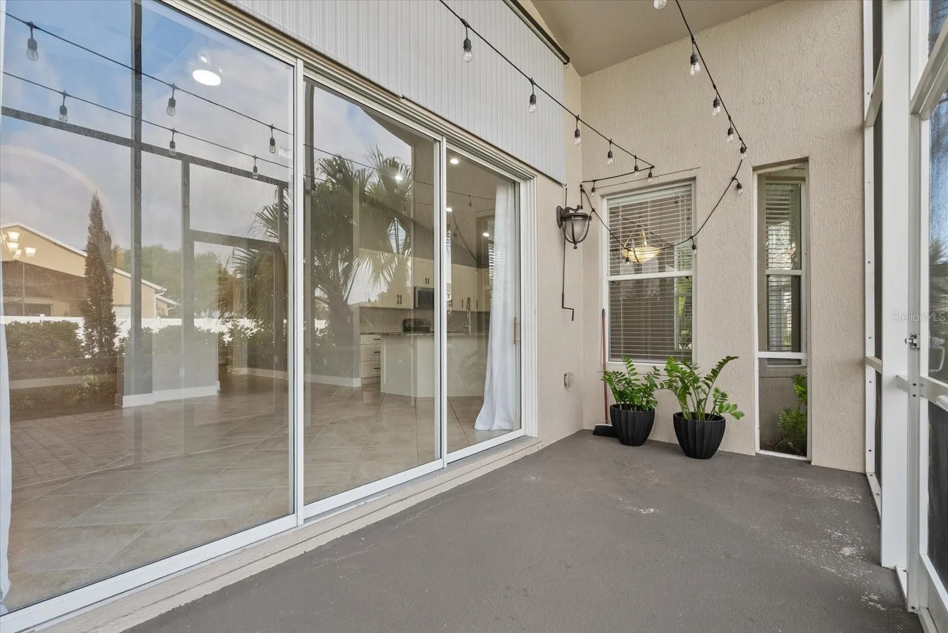 6634 38th Street E Sarasota FL 34243