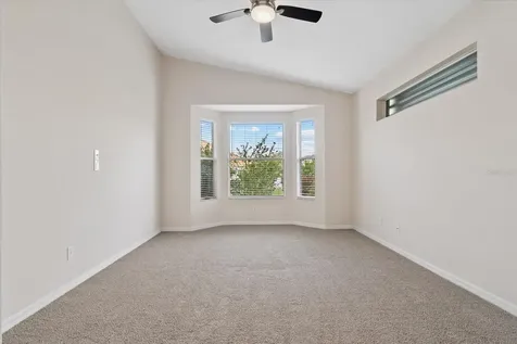 6634 38th Street E Sarasota FL 34243