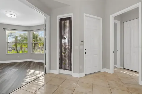 6634 38th Street E Sarasota FL 34243