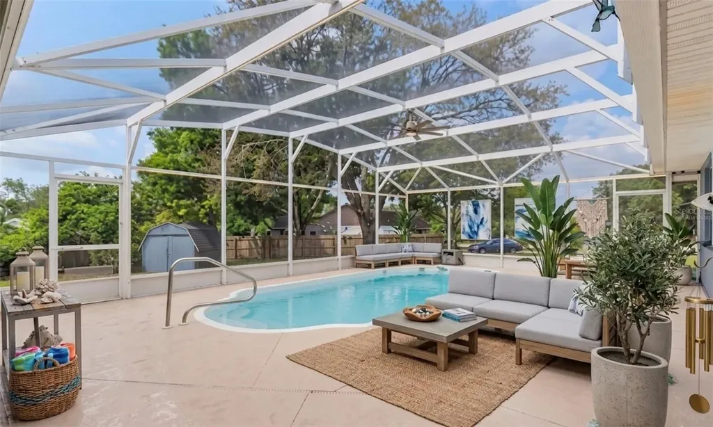 12130 Nest Court Grand Island FL 32735
