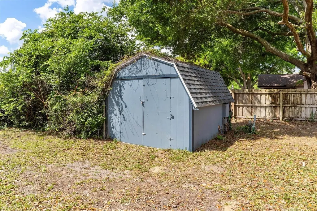 12130 Nest Court Grand Island FL 32735
