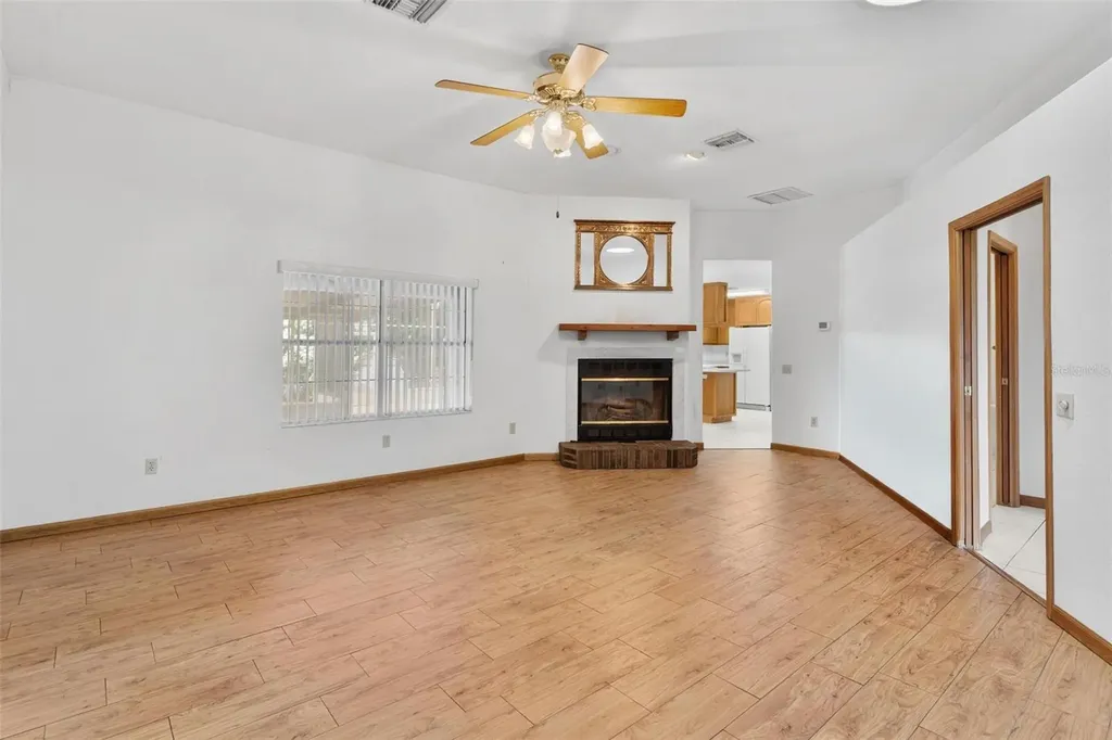 12130 Nest Court Grand Island FL 32735