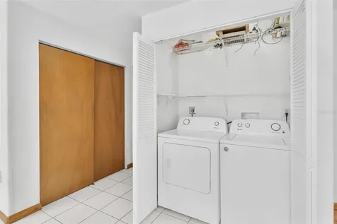 12130 Nest Court Grand Island FL 32735