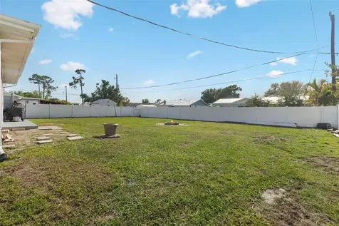 3513 Great Neck Street Port Charlotte FL 33952