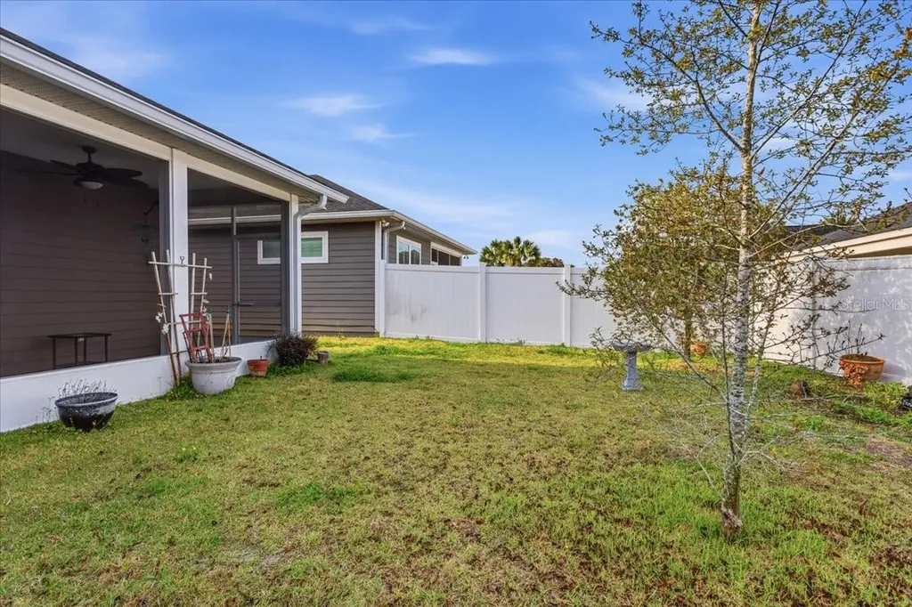 1810 SW 246th Drive Newberry FL 32669