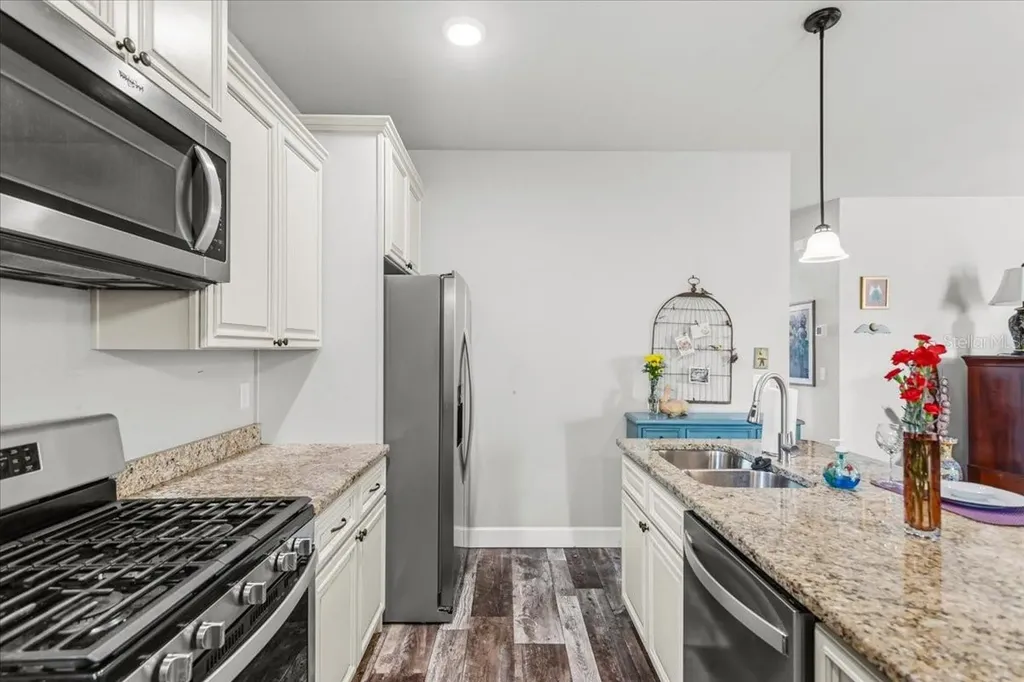 1810 SW 246th Drive Newberry FL 32669