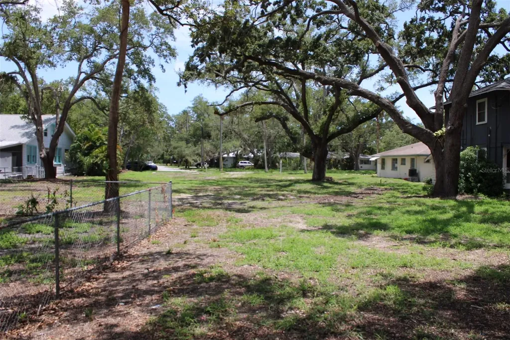 308 President Street Dunedin FL 34698