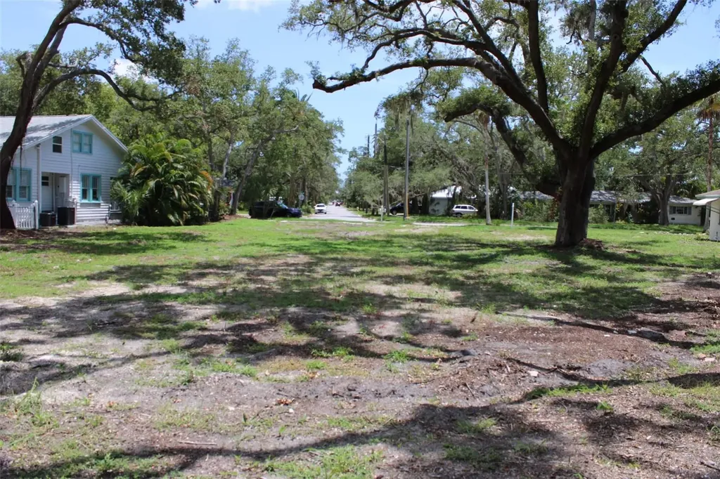308 President Street Dunedin FL 34698