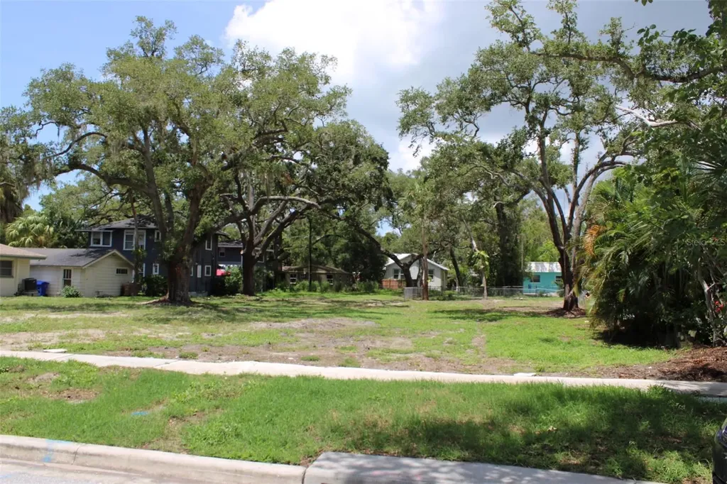 308 President Street Dunedin FL 34698