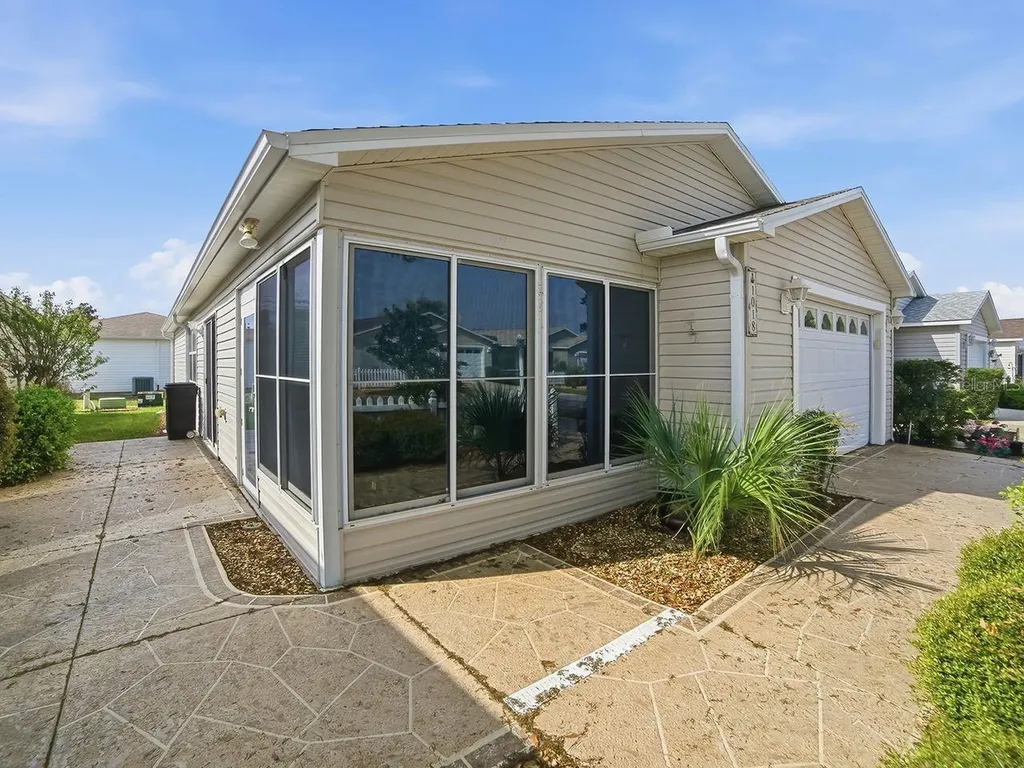 1018 Ridgeville Road The Villages FL 32162