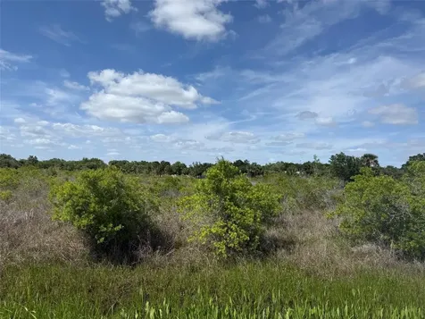 19369 NW 300th Street Okeechobee FL 34972
