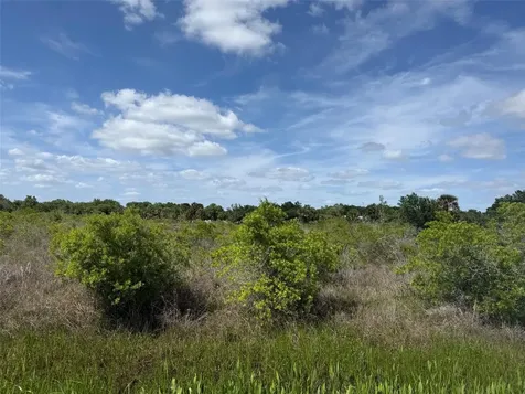 19369 NW 300th Street Okeechobee FL 34972
