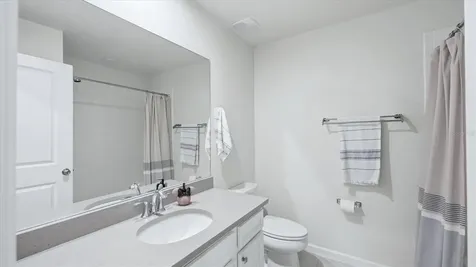 5710 Silverbridge Trail Bradenton FL 34211