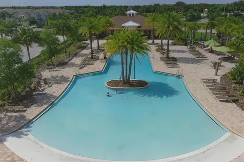 5710 Silverbridge Trail Bradenton FL 34211