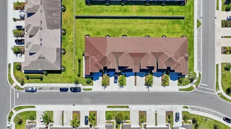 5710 Silverbridge Trail Bradenton FL 34211