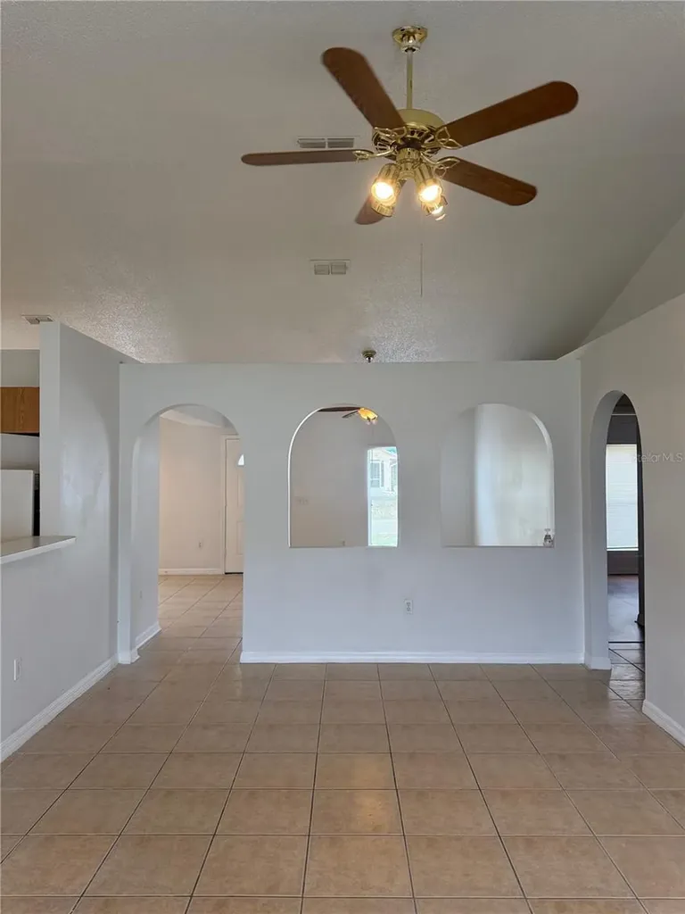 405 Francisco Way Kissimmee FL 34758