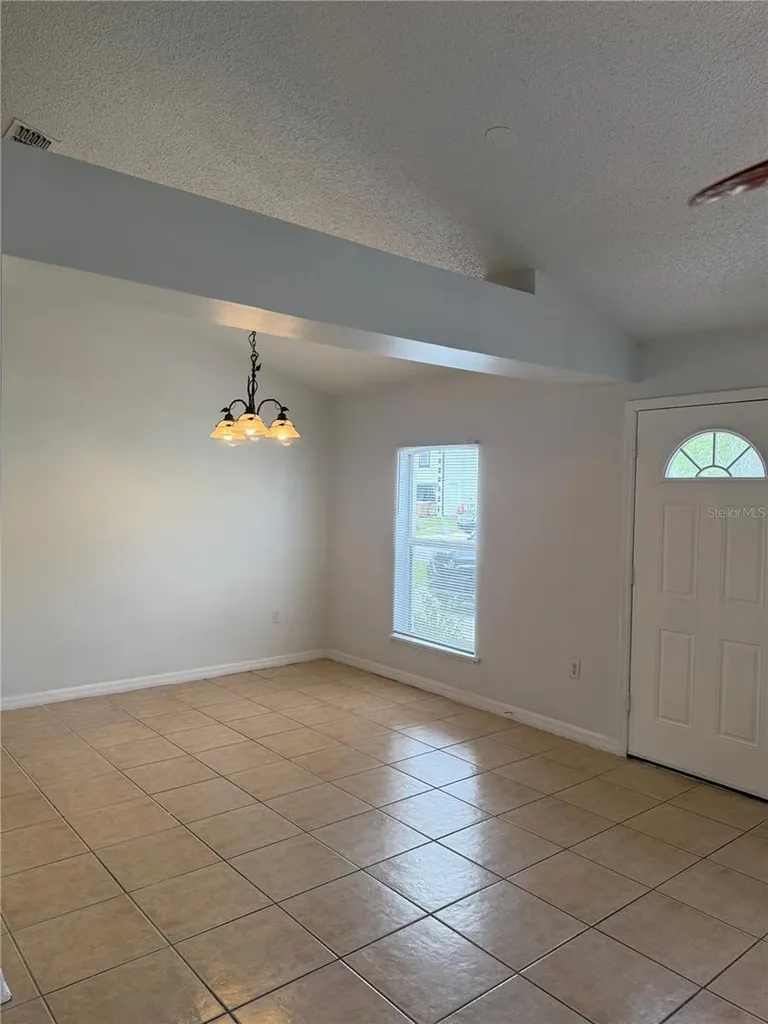 405 Francisco Way Kissimmee FL 34758