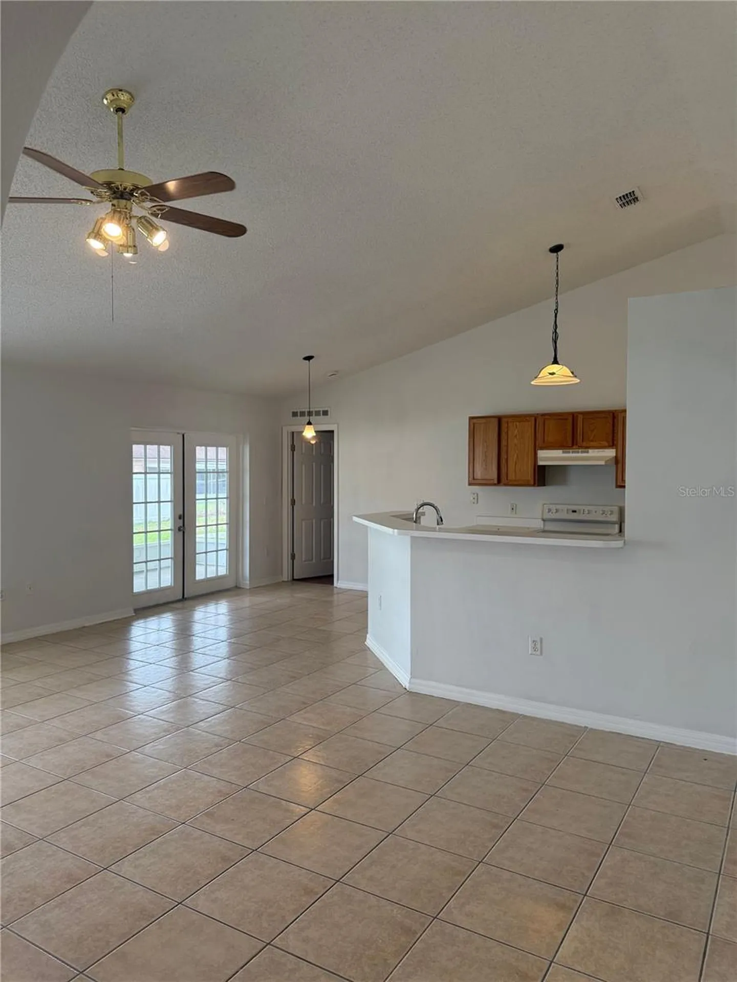 405 Francisco Way Kissimmee FL 34758