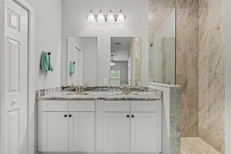 18020 Macassar Road Weeki Wachee FL 34614