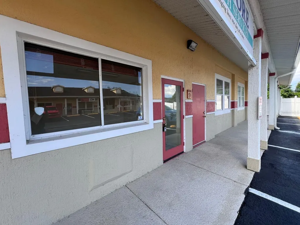 4400 N Highway 19a Mount Dora FL 32757