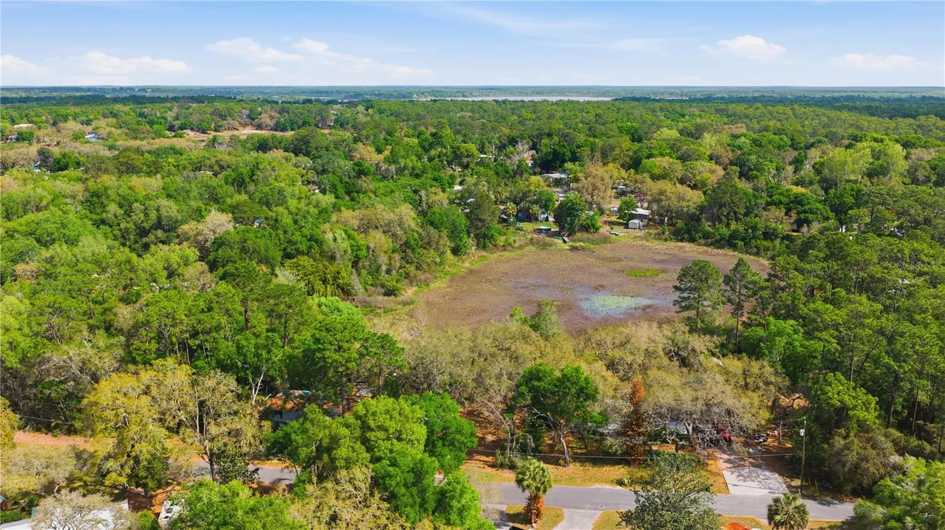 17195 SE 70th Street Ocklawaha FL 32179