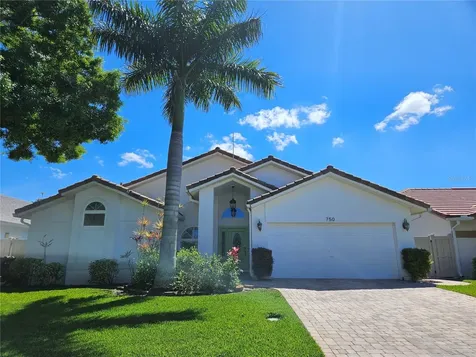 750 White Sand Drive NE St Petersburg FL 33703