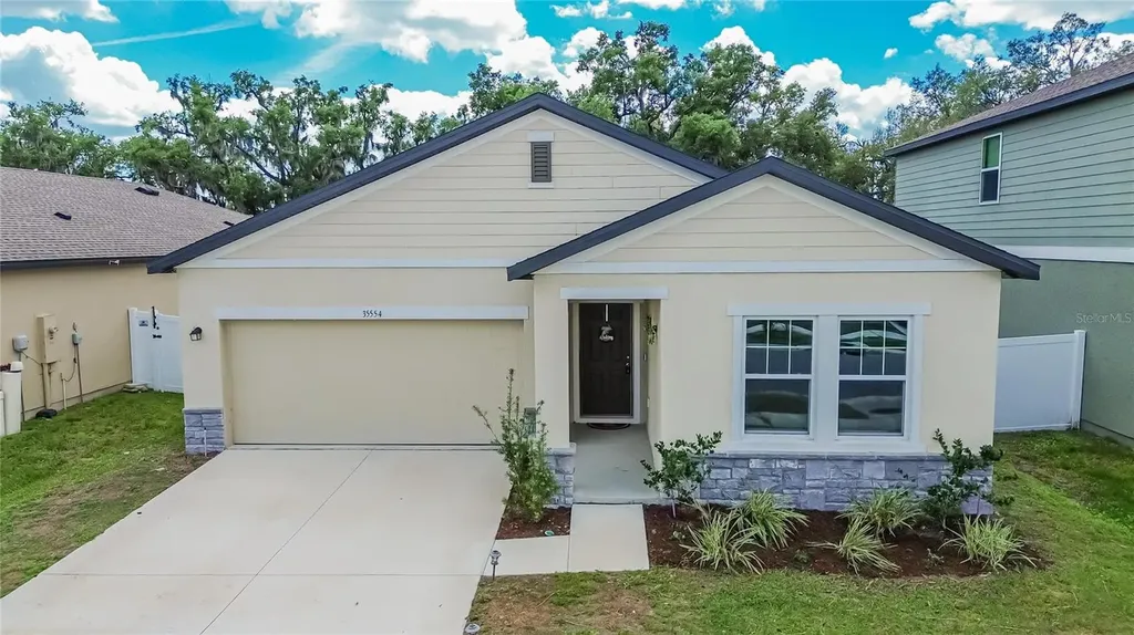 35554 Eastbrook Avenue Zephyrhills FL 33541