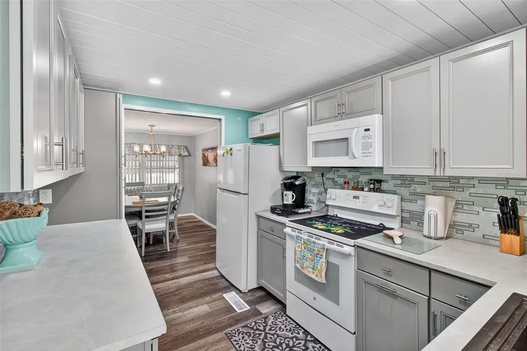 2000 E Bay Drive Largo FL 33771